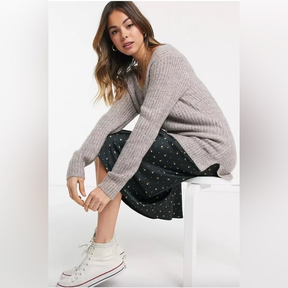 Abercrombie & Fitch V-Neck Knitted Sweater in Rib - Pink/Grey Marl - M - Picture 3 of 16